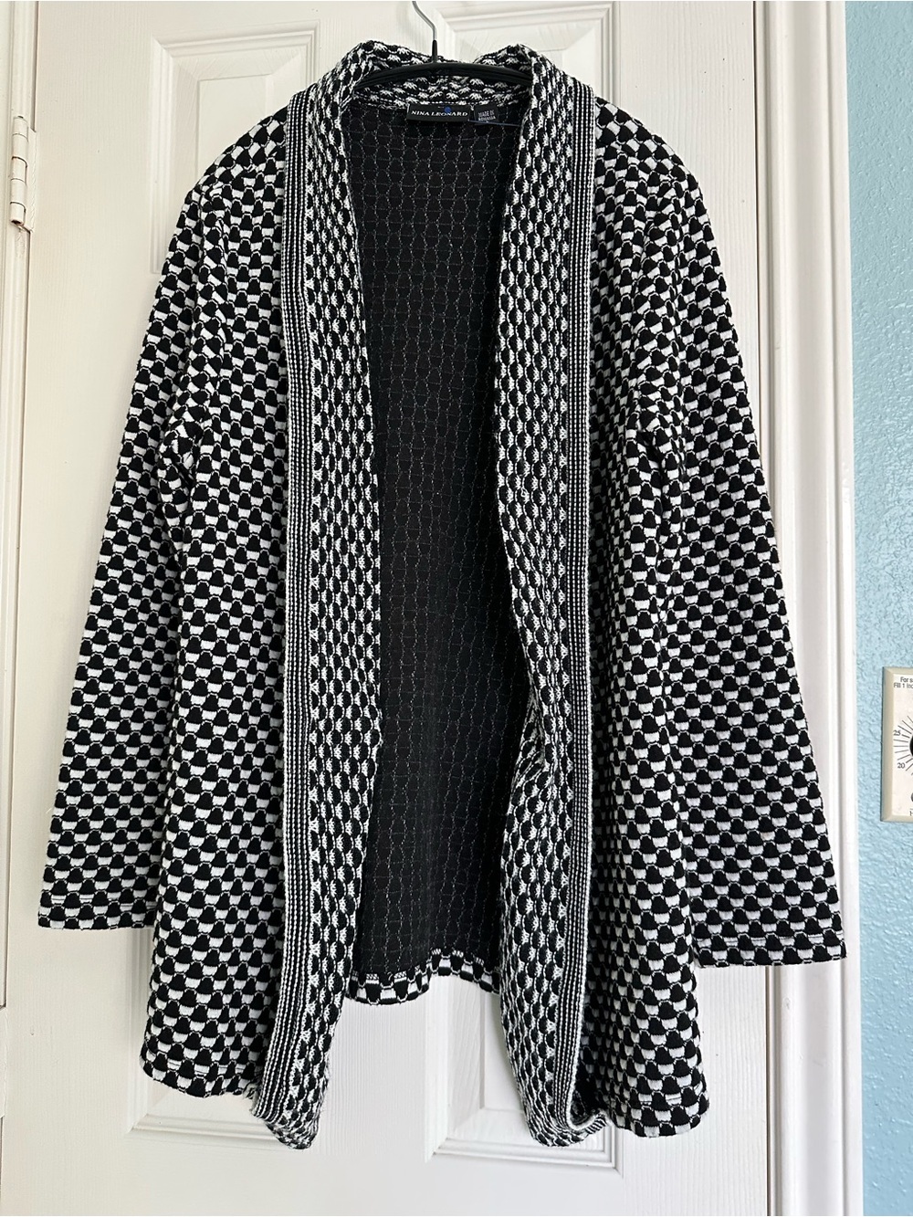 Nina Leonard open-front cardigan black & white geometric jacquard pattern size L